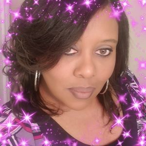 Meet your Posher, Lasonya